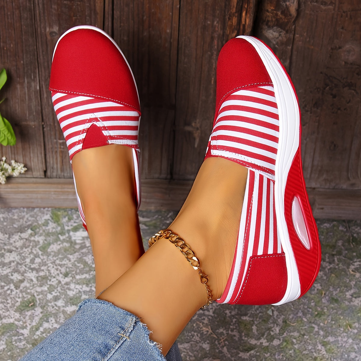 | Ortopedyczne trampki w paski
