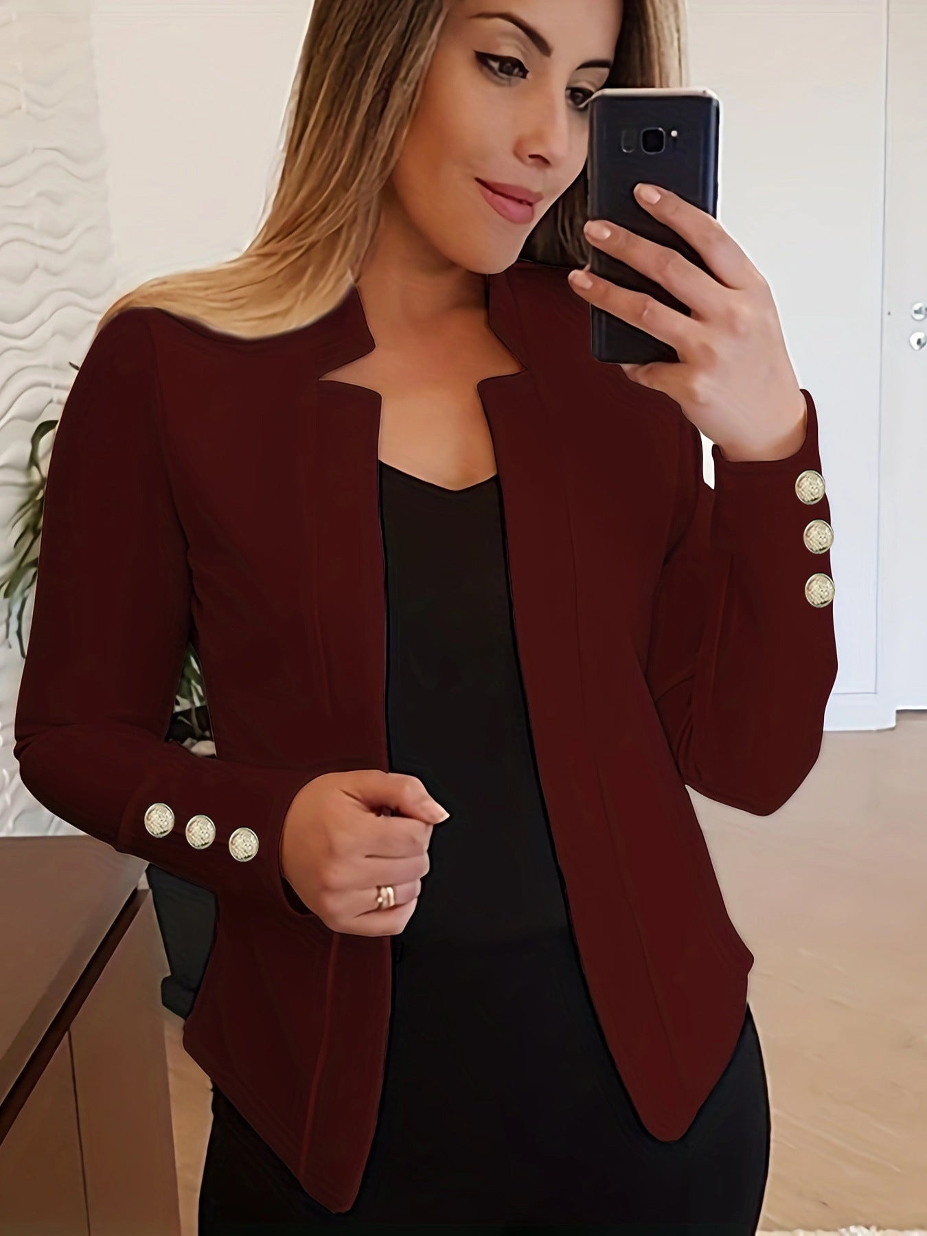 | Marynarka z detalami z guzików