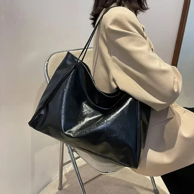 CELINA | ELEGANCKA TORBA NA RAMIĘ