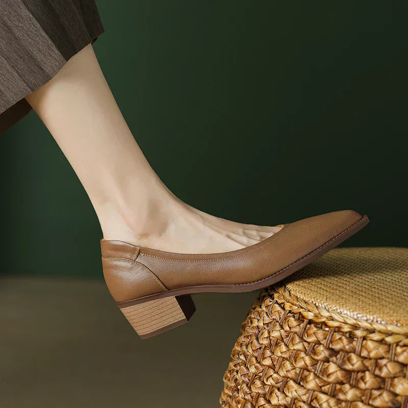 Buty Novalisse na Średnim Obcasie