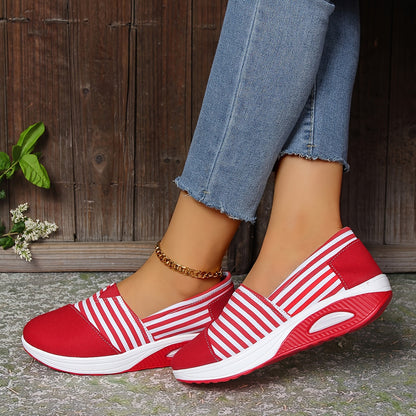 | Ortopedyczne trampki w paski