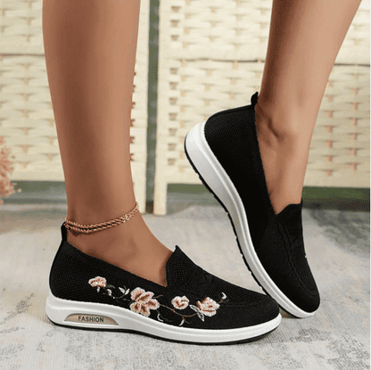 Lily™ – Pohodlné ortopedické slip-on boty s elegantními květinami