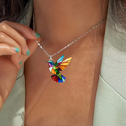 | Elegancka naszyjnik koliber